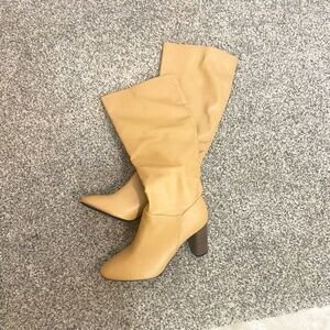 Tall Womens Boots Tan Size 8